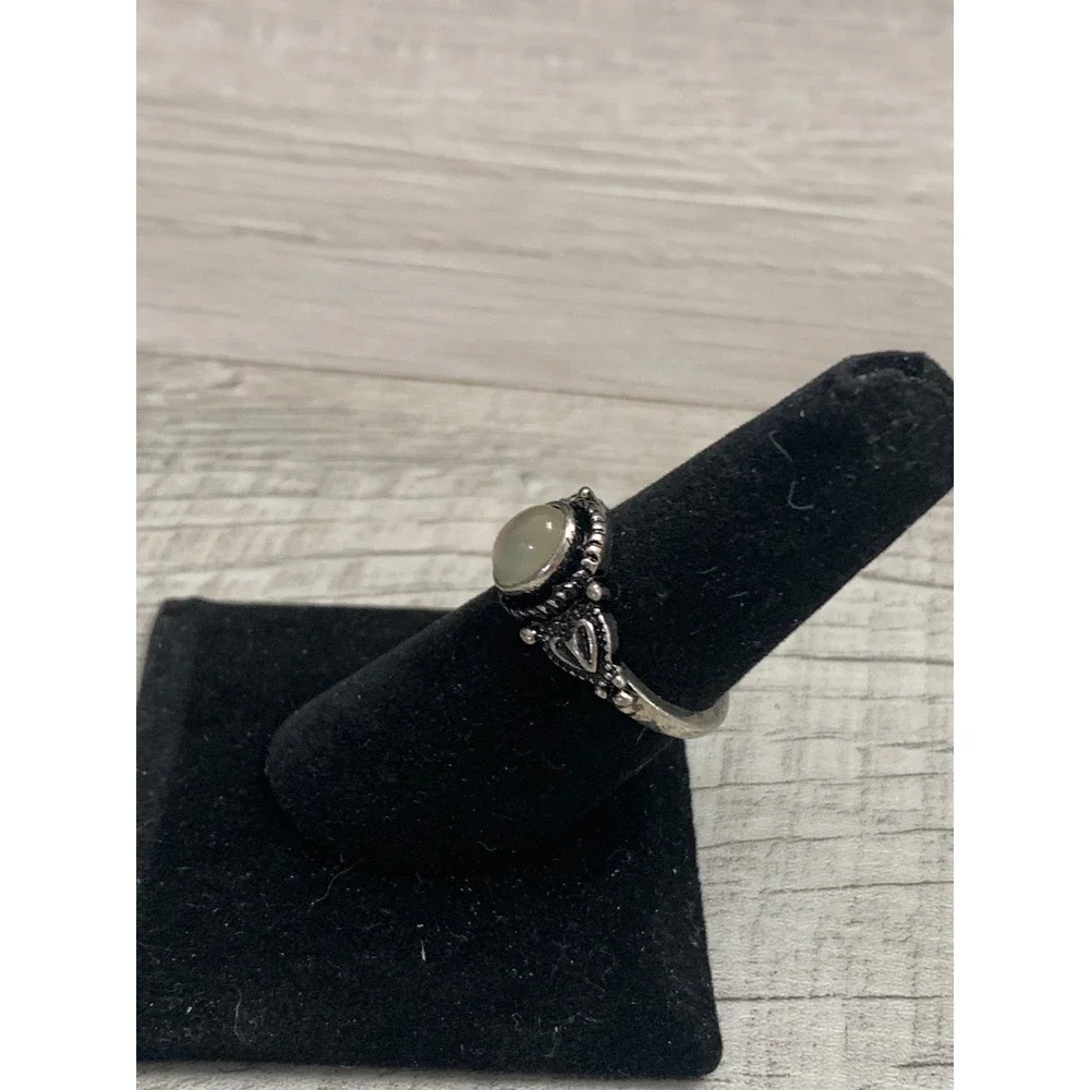 Vintage Style Moonstone Heart Ring Silver Tone Boho Size 7.75 4024